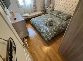 A 10 mins d'aéroport d'ORLY logement lumineux chaleureux