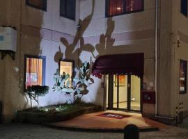Hotel Ponsacco HP，位于蓬萨科的酒店