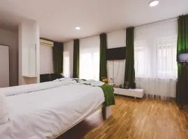 AMMOTTI Hotel