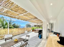 Casa Nannina - Seaview Terrace with Jacuzzi in Capri，位于卡普里的酒店