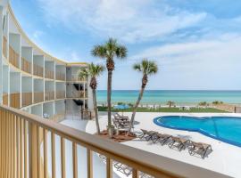 Chateau Beachfront Hotel, a By the Sea Resort，位于巴拿马城海滩的酒店
