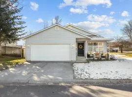 Blue Grass Bungalow