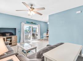 Villas on the Gulf K-2，位于彭萨科拉海滩的酒店