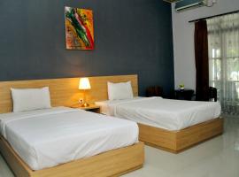 Purnama Mulia Hotel，位于Cijoho的酒店