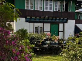 Makhim Heritage Farmstay，位于佩林的酒店