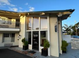 蒙特利湾旅馆，位于蒙特雷的酒店