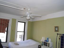 John 3 16 Christian BnB，位于纽约的酒店
