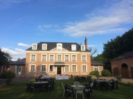 Hotel les Champs，位于Gacé的酒店