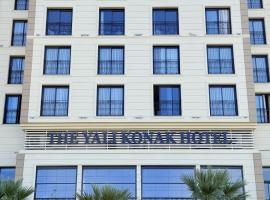 The Yalı Konak Hotel İzmir，位于伊兹密尔阿德南·曼德列斯机场 - ADB附近的酒店