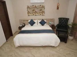 Hotel Chandigarh Heights - Airport Road Manali Highway Transit Hotel
