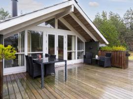 Kirkeflod，位于北内伯尔的带热水浴缸的酒店