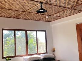 Casa de amor lambug unit 2，位于Lambug的酒店