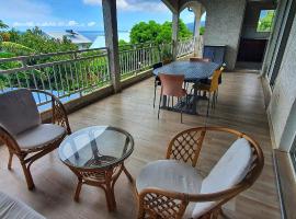 Location Azuria Saint-Leu，位于圣勒的酒店