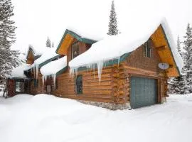 Hideout Nature Lodge at Big Sky Resort