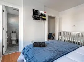 The Modern Retreat 4BR 2BA Near NYC and Airport
