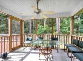 Cozy 4-bed, 2-bath Spacious Family Home