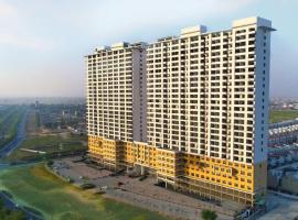 Studio Apartment by La Valentino Near Expo Mart，位于大诺伊达的酒店