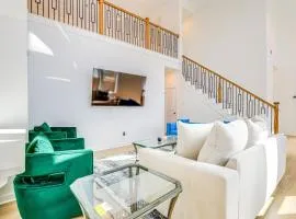 Patio and Fenced Yard Quiet Home in Katy!