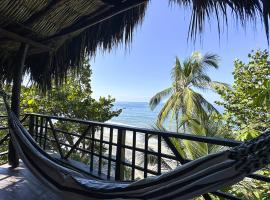 La Jorará EcoHotel y Reserva Natural，位于帕洛米诺的酒店