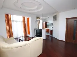 基辅中心纯真家园公寓