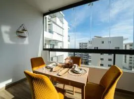 Luxury & sweet studio apartment with swimming pool