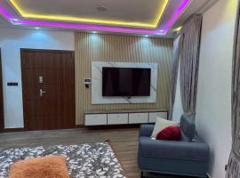 Luxury Studio，位于洛美的酒店