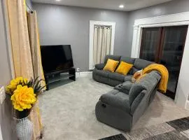 Rooms at Broadway Booking