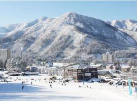 新潟湯沢町 スキー場，位于汤泽町的酒店