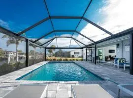 Villa Capri-Luxury Waterfront Punta Gorda, FL