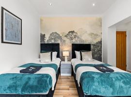 30 percent off! Simple 2 Bed in Central Dewsbury -Sleep 4，位于迪斯伯里的酒店