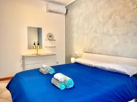 Airport House 2' from MXP, 15' public shuttle free self-check-in