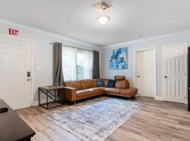 Hollywood Peaceful Hostel，位于好莱坞的酒店