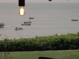 Casa 7 Nuvens，位于帕拉库鲁的酒店