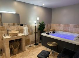 Ma Campagne SPA Suite，位于吕克斯的酒店