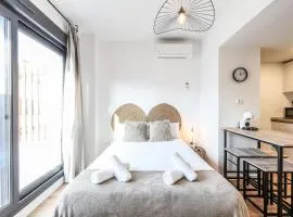 Elegant Studio with Private Terrace by RentitUP