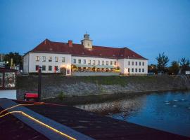 Restaurant und Pension Alberthafen，位于德累斯顿的酒店
