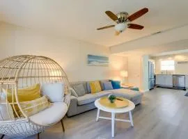 half Mi to Atlantic Beach Townhome with Balcony!