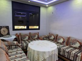 Spacious apartment，位于Settat的酒店