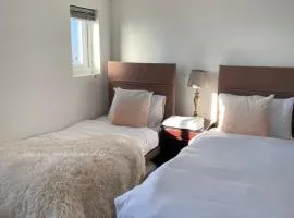 Studio twin budget flat
