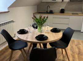 Prestige Przemyśl，位于普热梅希尔的自助式住宿