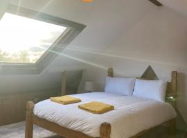 Charming Brighton Townhouse，位于布莱顿霍夫的酒店