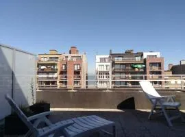 Knusse studio met groot terras te Middelkerke!