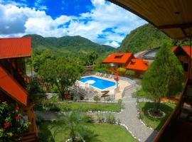 里欧格兰德山林小屋，位于圣拉蒙的带泳池的酒店