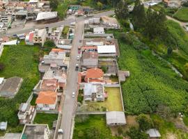 Hermosa casa familiar，位于奥塔瓦洛的别墅