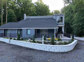 Gateway To Bethesda Getaway，位于贝塞斯达的酒店