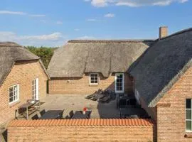 Luxury Pool House near Sea - By Traum Ferienwohnungen