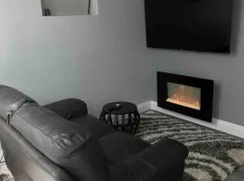 Private Cozy 1BR 1Bath with dedicated workspace