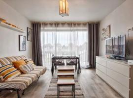 COZY beautiful seaside apartment，位于滨海维莱的酒店