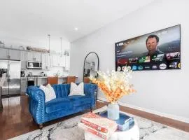 Modern 3 Bed Apt Parking W D