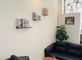 Twins cafe & Room